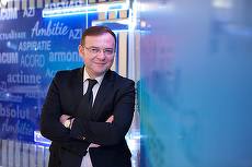 FOTO. Fostul coleg de bancă al lui Mihai Gâdea conduce o nouă televiziune online