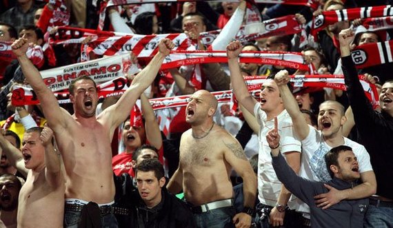 Dosar penal, după ce un suporter dinamovist a trimis ameninţări redacţiei GSP: „Charlie Hebdo soft version”