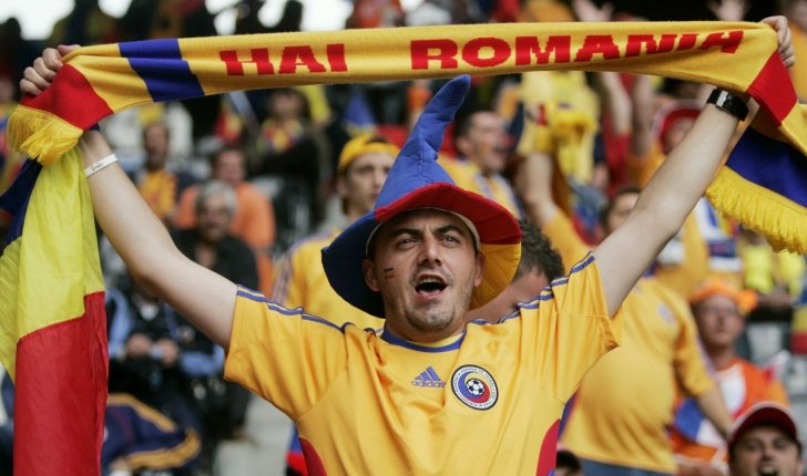 Meciurile România - Armenia şi Muntenegru - România, transmise de TVR