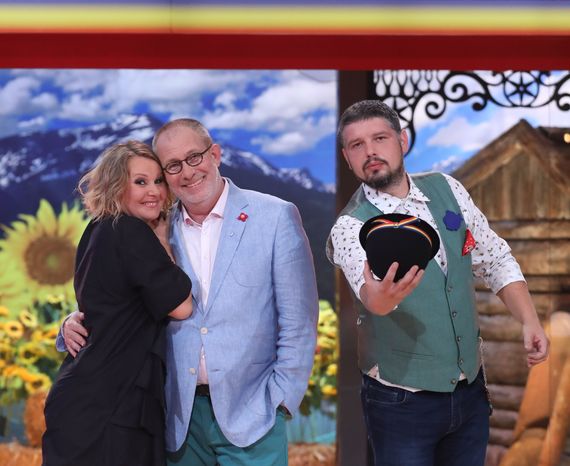 Florin Busuioc spune România, Jos pălăria, din a doua parte a lunii septembrie