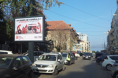 LICITAŢIE. Radio România, campanie de 150.000 de euro. Pe autobuze, în staţii, dar şi pe drumurile naţionale