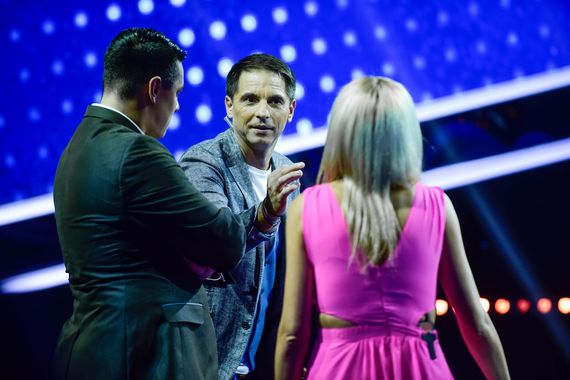 Show-ul lui Dan Negru, Guess my age, debutează la Antena 1 cu două ediţii pe săptămână