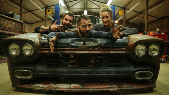 Emisiunea nouă pe Discovery Channel: „Trei mecanici şi un garaj”