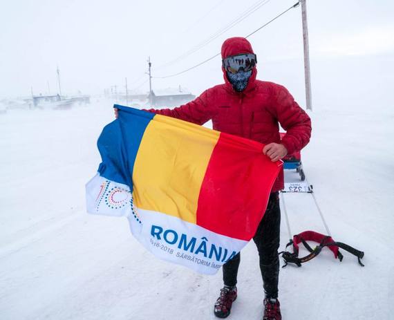TVR difuzează astăzi un documentar despre viaţa ultramaratonistului Tibi Uşeriu: „Când nu mai poţi, mai poţi un pas"