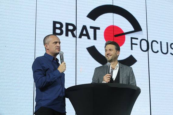 FOTO. BRAT, 20 de ani de la lansare. Adevărul, Evenimentul, Ringier şi Gazeta Sporturilor, premiate pentru lunga colaborare