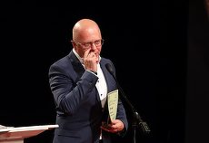 Primăria Capitalei a plătit integral Gala APTR. Cu cât? Adrian Ursu, premiat pentru o emisiune sponsorizată de …Primărie. Cristache, premiat şi el