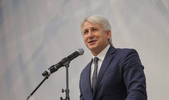 Teodorovici, supărat pe presa: vrea sanctionarea ziaristilor care au preluat declaraţia unui senator: „Nu e corect să dezinformezi populaţia”