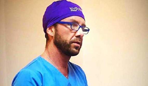IRONIE. „Serialul Anatomia lui Grey nu înlocuieşte studiile medicale”. Diva, postare cu trimitere la cazul medicului impostor