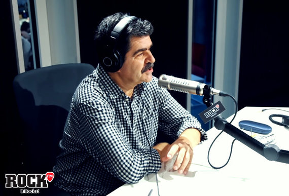 Radu Paraschivescu, un fel de "pastilă de limbă" la Rock FM. Când începe