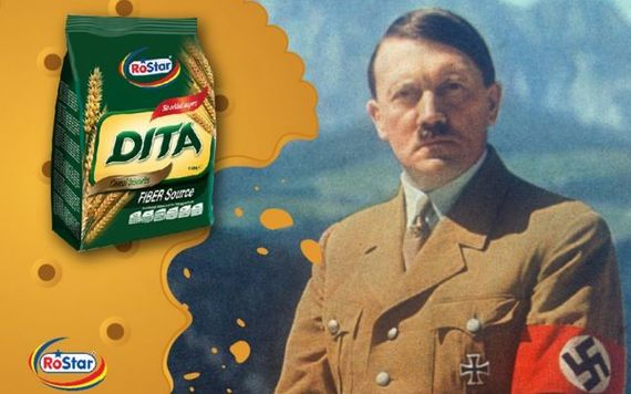 Hitler şi un pachet de biscuiţi. O ilustraţie care a aprins agenţia de PR: „Faceţi jurnalism de doi bani”