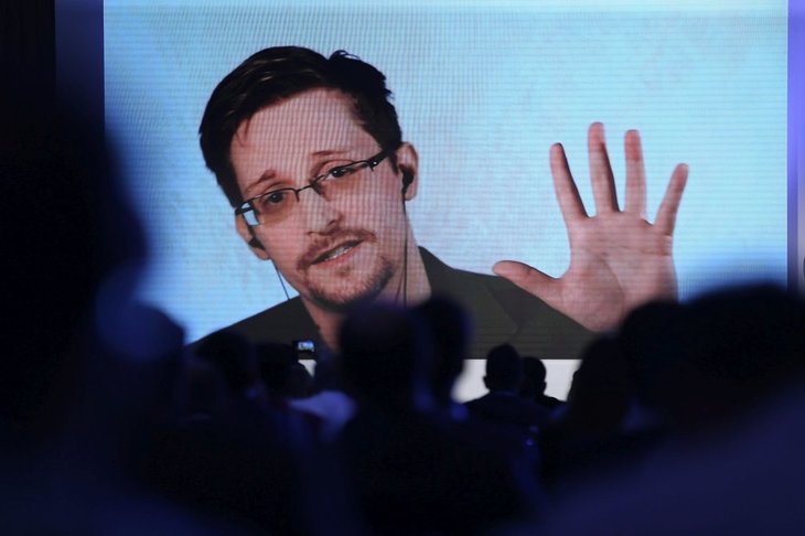 Edward Snowden - Hepta