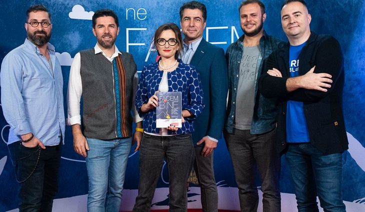Echipa „România, te iubesc” lansează o nouă carte - „Ne facem bine”