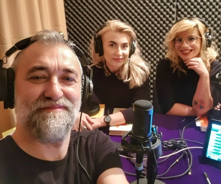 De pe radio, pe online. Iulian Tănase şi Mădălina Ştefu - foşti Guerrila - fac din nou echipă. Un podcast cu trimitere la ce făceau în FM