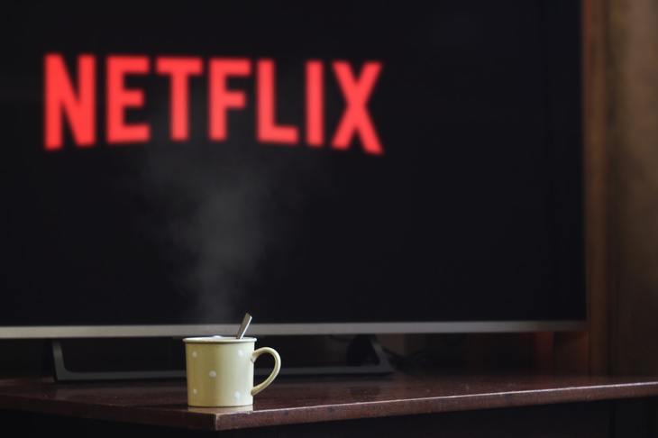 Netflix a renunţat să mai ofere o lună de acces gratuit, în România