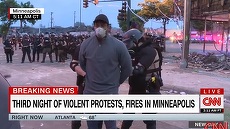 VIDEO. Trei jurnalişti CNN, arestaţi în direct. Ce a spus unul din ei după eliberare?