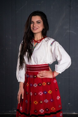 Ana Maria Ababei - interpretă de muzică populară