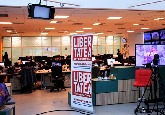 Banii la vedere! Libertatea, primul ziar care publică sumele luate de Ringier din campania Guvernului