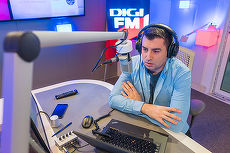 Şi pe TV, şi în FM. Nouă emisiune la Digi FM, cu ştiristul Adrian Cojocaru de la Digi24