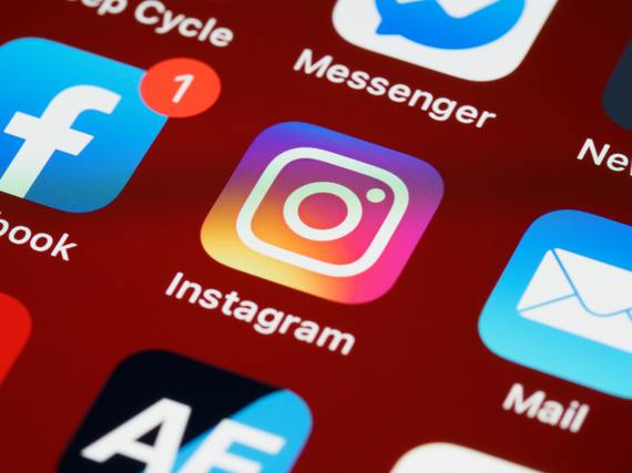 Instagram testează o nouă funcţie. Influencerii îşi vor putea ascunde numărul de like-uri