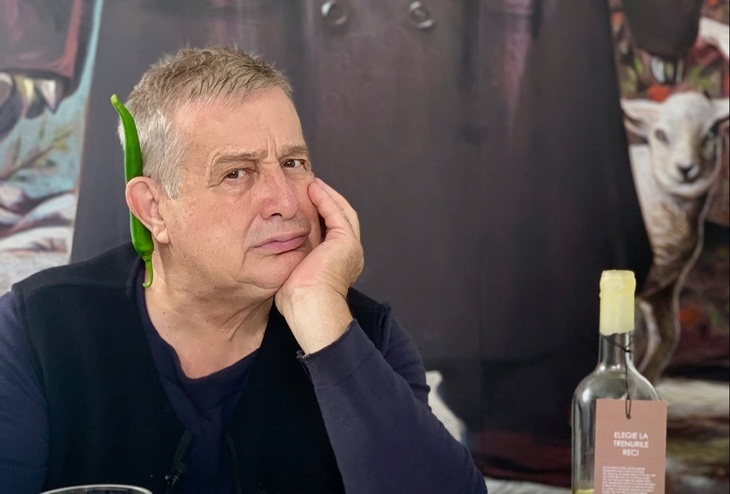 OFICIAL. Mircea Dinescu trece la Prima TV. Emisiunea schimbă puţin numele: „Mai puţină politică şi mai multă poezie”