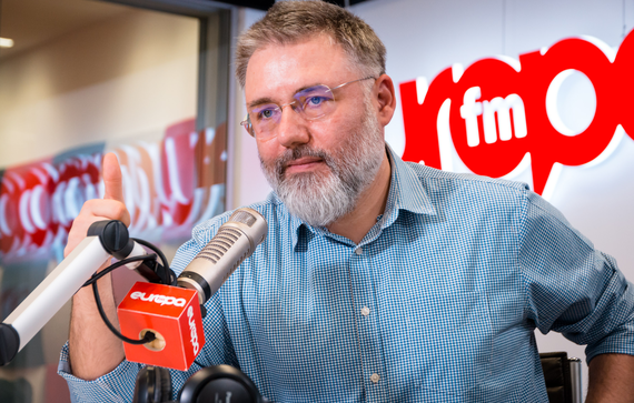 Nouă campanie editorială la Europa FM, în emisiunea lui Cătălin Striblea. Daniel Funeriu, primul invitat