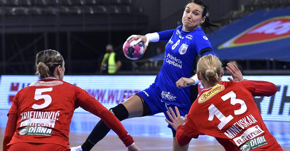 Pe trei posturi TV: Duel românesc în Liga Campionilor la handbal. SCM Râmnicu Vâlcea-CSM Bucureşti