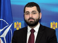 Ministerul lui Vlad Voiculescu a rămas fără purtător de cuvânt. Bogdan Oprea: „Revin exclusiv la cariera mea didactică”