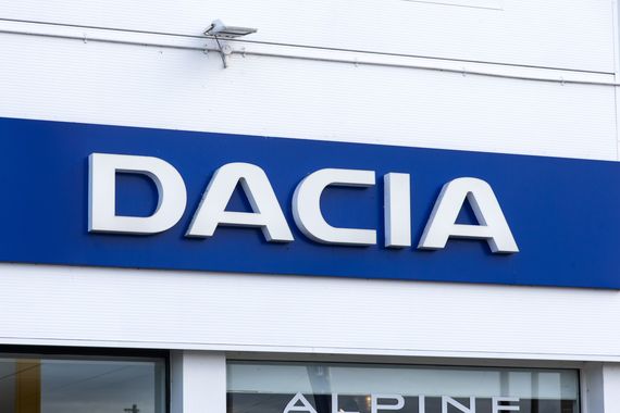 RAPORT. Scade valoarea brandurilor româneşti, din cauza pandemiei. Dacia, eMag şi Dedeman, cele mai valoroase