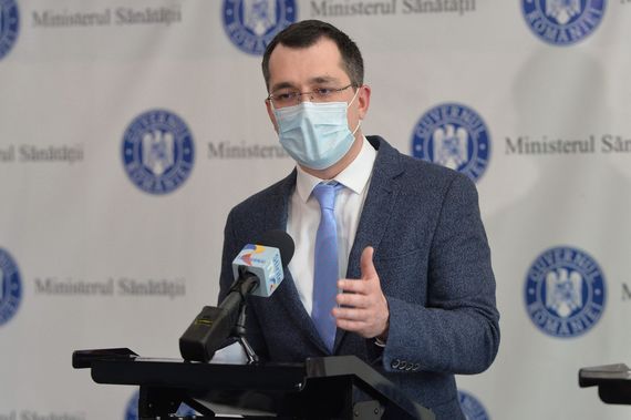 Fostul ministru Vlad Voiculescu, invitat în emisiunea lui Dragoş Pătraru. Azi