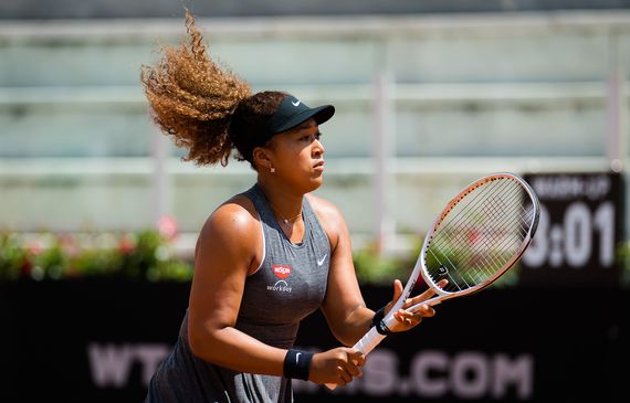 Întoarce spatele presei! Naomi Osaka refuză să vorbească cu jurnaliştii pentru că o afectează psihic