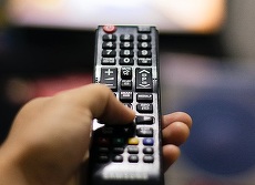 STUDIU. La capitolul încredere, românii aleg Pro TV, Digi şi Europa FM. Pentru prima dată în cinci ani, Pro TV nu mai e primul în topul pe online