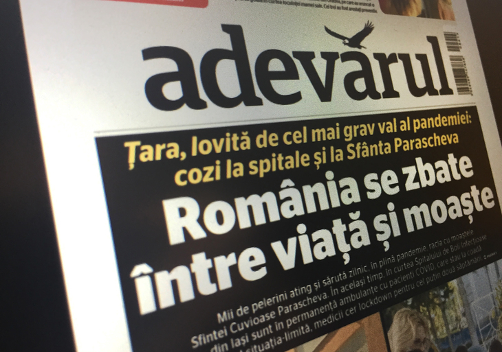 FOTO. Titlul zilei vine din Adevărul: „România se zbate între viaţă şi moaşte”
