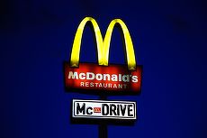 McDonald's lucrează cu o nouă agenţie de PR. S-a încheiat înţelegerea cu Graffiti