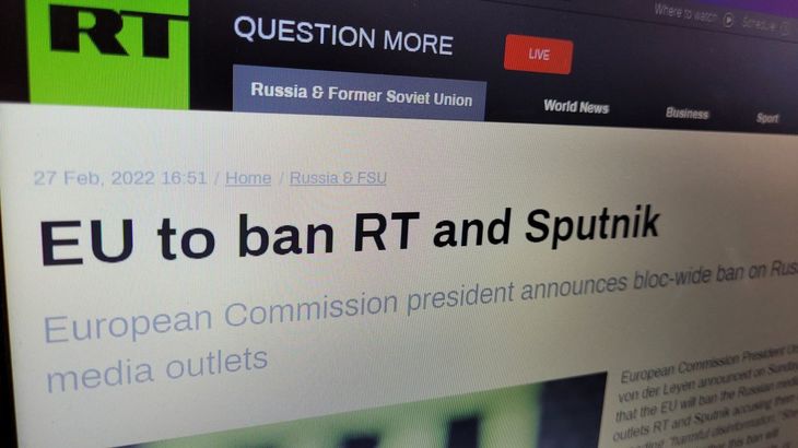 Măsură fără precedent. Russia Today şi Sputnik, interzise în Uniunea Europeană