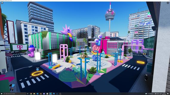 Telekom merge după Generaţia Z în Roblox. Compania a lansat un mall al distracţiilor, cu cinematograf, club şi magazin de muzică