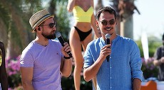Răzvan şi Dani spun Neatza de la mare, de duminică. Pe ce plajă campează şi cât stau

