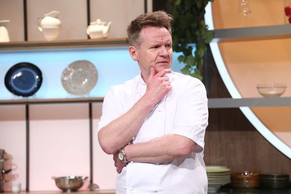 Chefii Bontea, Scărlătescu şi Dumitrescu şi-au găsit Cheful! Sosia lui Gordon Ramsay vine să-i jurizeze
