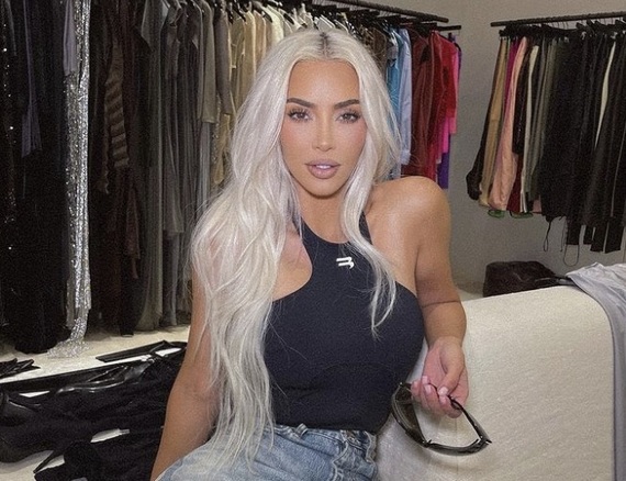 Kim Kardashian, amendată cu peste 1 milion de dolari pentru publicitate nemarcată pe Instagram