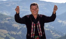 Emisiunea Poftiţi pe la noi cu Nea Mărin revine la Antena 1
