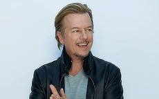 Televiziunea E! anunţă starurile care vor urca pe scena People's Choice Awards. Vor fi prezenţi actori şi prezentatori
