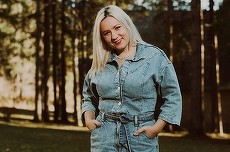 Blogger-ul de parenting Alexandra Lopotaru a lansat revista gratuită Bebelonia. Unde e disponibilă?