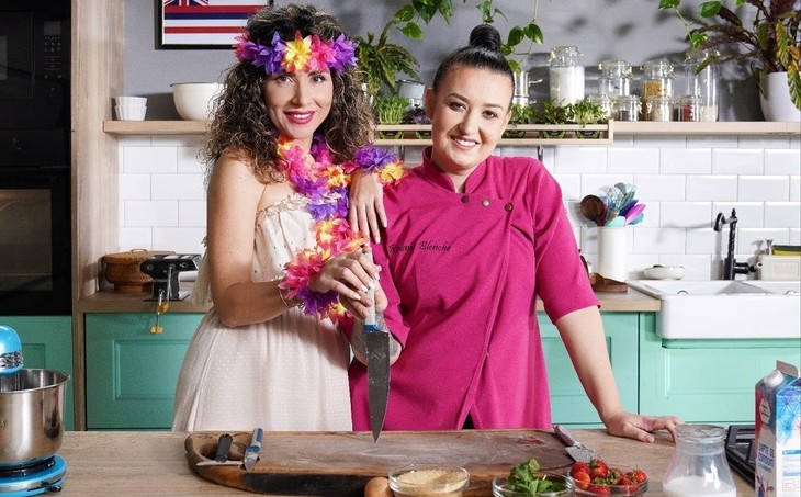 Emisiunea culinară Hello Chef, cu Roxana Blenche şi Carmen Brumă se întoarce cu un nou sezon