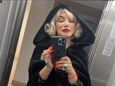 Ana Morodan, influencer şi vedetă Antena Stars, reţinută de poliţişti după ce a a condus fără permis, sub influenţa alcoolului şi a drogurilor