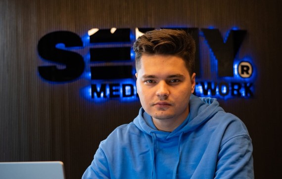 Selly, desemnat cel mai cunoscut influencer din România: „Investiţiile pe care le facem la nivel de conţinut si producţie se văd şi în feedback-ul oamenilor"