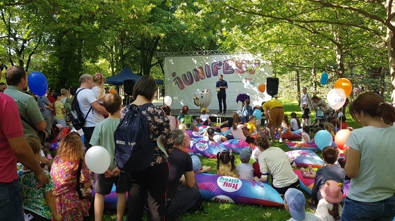 Itsy Bitsy pregăteşte o petrecere pentru ziua copiilor, în Parcul Alexandru Ioan Cuza. Vor urca pe scenă Andra Gogan's Academy şi Grupul Miniton