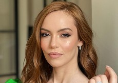 Olimpia Melinte: „Pentru secvenţele de luptă a fost nevoie să lucrez cu cascadori”. După ce a fost fata rea din serialul Vlad, e poliţistă în filmul „Băieţi deştepţi”