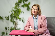 Eli Roman a revenit pe TV după un concediu de maternitate de mai bine de patru ani