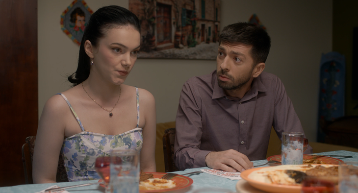 Mircea Bravo şi Alexandra Spătărelu, protagoniştii filmului Nuntă pe bani