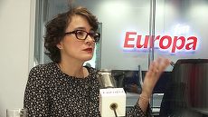 „Dacă Ringier nu îşi doreşte decât să se înece în bani, să-i urăm succes. Mi se pare firesc să mă retrag”. Criticul de film Iulia Blaga a anunţat că pleacă de la Libertatea