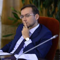 Newsweek România, interzis de instanţă să scrie despre Tudor Chiuariu, fost ministru al Justiţiei, şi despre soţia sa